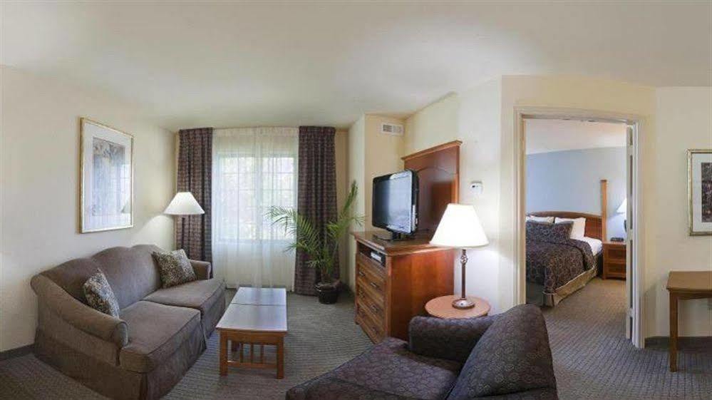 Sonesta Es Suites Dallas - Las Colinas Ирвинг Экстерьер фото